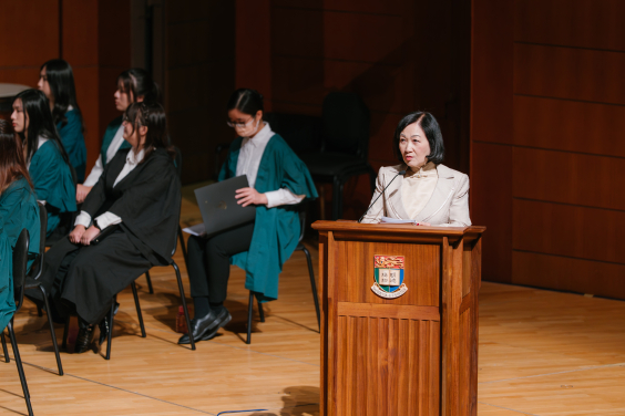 The Honourable Mrs Regina Ip, Convenor of the Non-official Members of the Executive Council and a distinguished HKU alumna, delivered an address as the Guest of Honour.